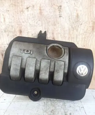 Engine cover (trim)