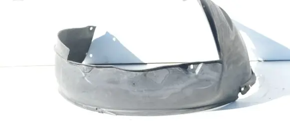 Audi A6 S6 C4 4A Front wheel arch liner splash guards 4A0821172