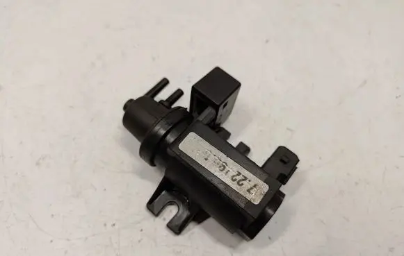 Valve vacuum