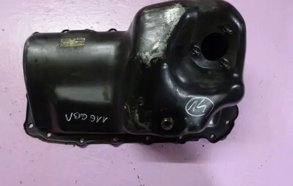 BMW 3 E90 E91 Oil sump 7528165