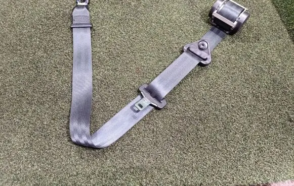 Opel Movano B Front seatbelt 868840019R