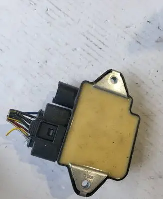 Mercedes-Benz E W213 Glow plug pre-heat relay A6549001201 1110067 WW214300