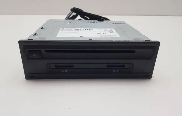 Audi Q2 - Radio/CD/DVD/GPS head unit 81A035183E 81A035183