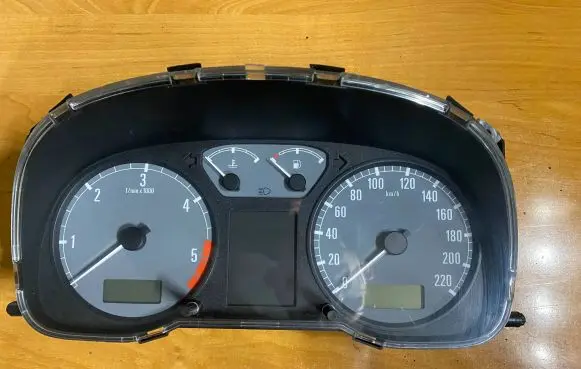 Skoda Octavia Mk1 (1U) Speedometer (instrument cluster) 1U1919033G 10008799007