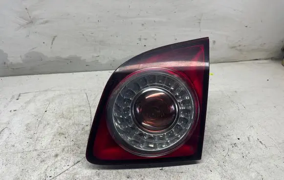 Volkswagen Golf VI Tailgate rear/tail lights 5M0945094S