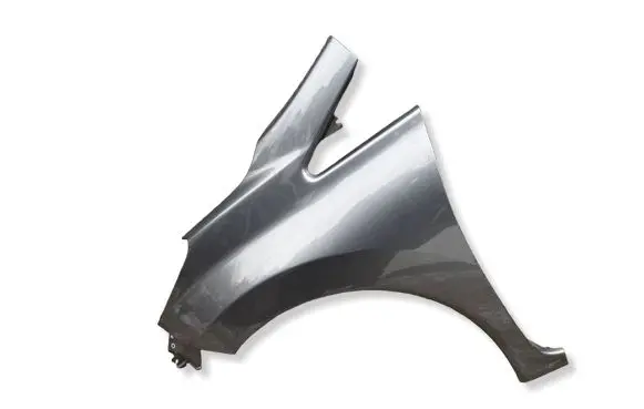 Nissan Leaf II (ZE1) Fender 631015SA0A