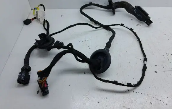 Audi A4 S4 B8 8K Front door wiring loom 8K0971030