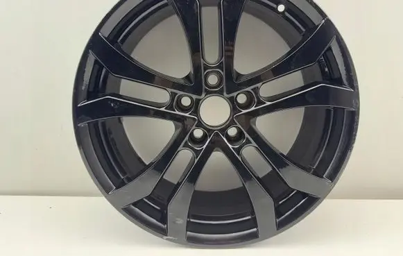 Mitsubishi ASX R17 alloy rim 