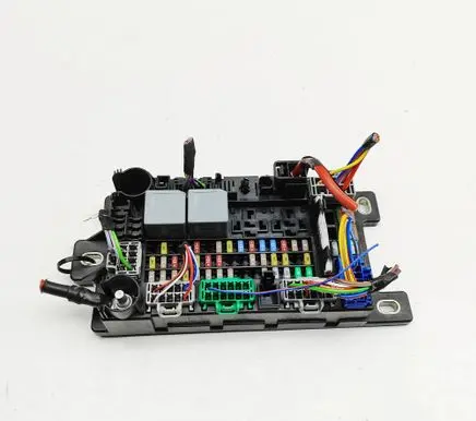 Land Rover Range Rover Evoque L551 Fuse module M8D214A073BA