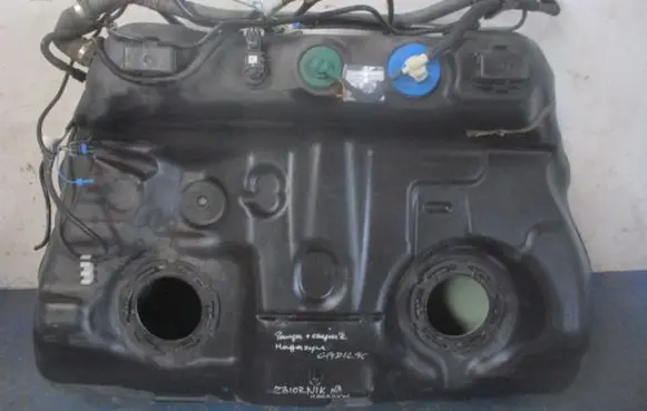 Cadillac SRX Fuel tank 25767755