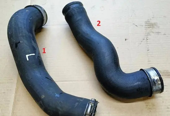 Mercedes-Benz R W251 Intercooler hose/pipe