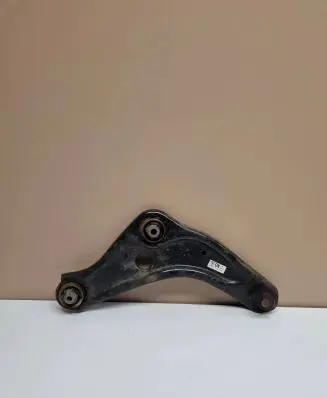 Nissan Qashqai Front lower control arm/wishbone 545704ea0a