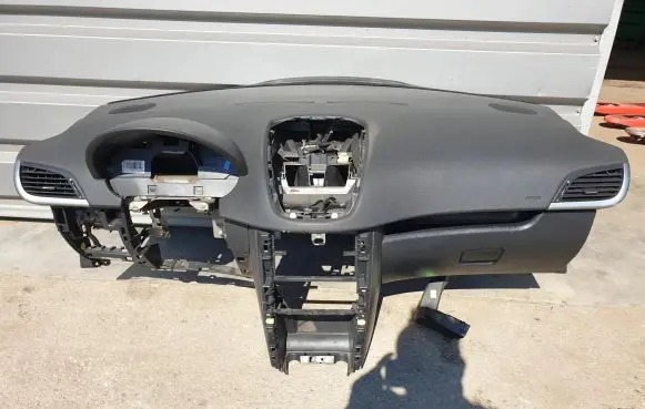 Peugeot 207 Dashboard