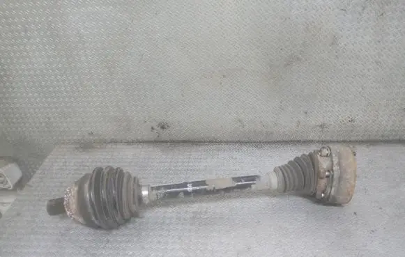 Seat Leon (1P) Front driveshaft