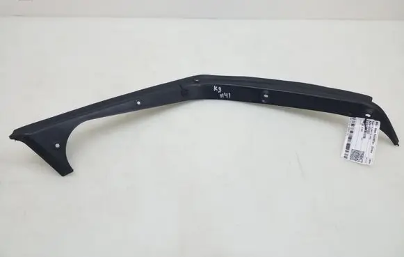 Mercedes-Benz C W204 Other trunk/boot trim element A2046931533