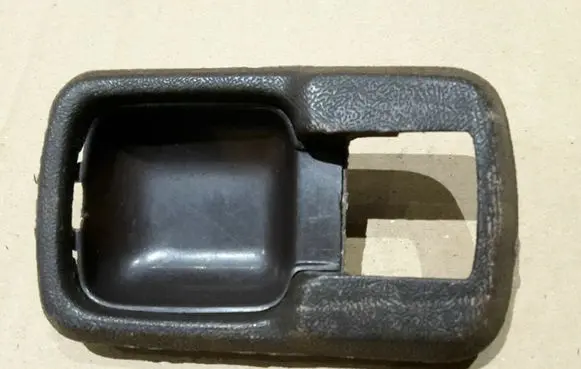 Volkswagen Golf I Front door interior handle 171837235