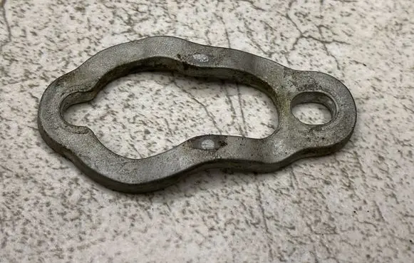 Volvo XC90 Fuel Injector clamp holder 