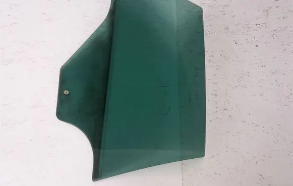 Seat Altea XL Rear door window glass