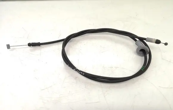 Engine bonnet/hood lock release cable