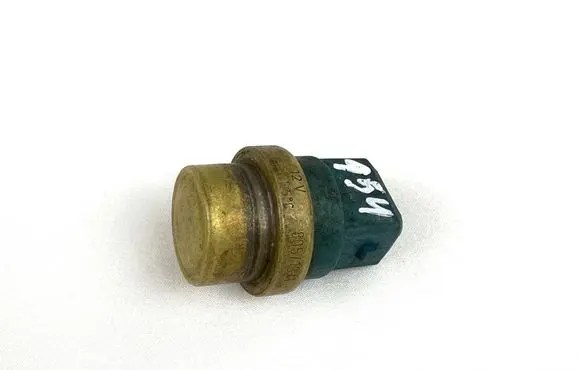 Audi A4 S4 B5 8D Coolant temperature sensor 025906041a