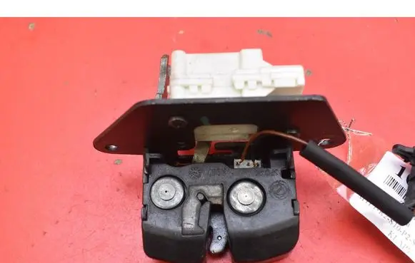 Fiat Idea Tailgate/trunk/boot lock/catch/latch 65006100