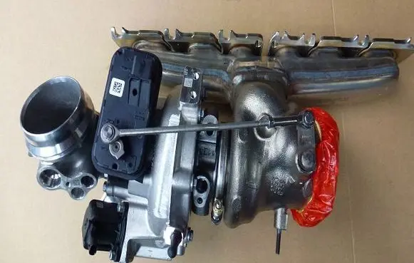 Mercedes-Benz AMG GT C192 Turbo 18539700104-T