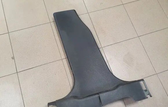 Nissan Qashqai (B) pillar trim (bottom) 76916JD000