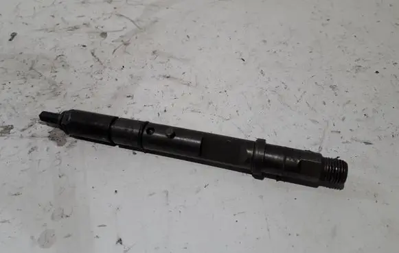 Audi A6 S6 C5 4B Fuel injector 059130201D