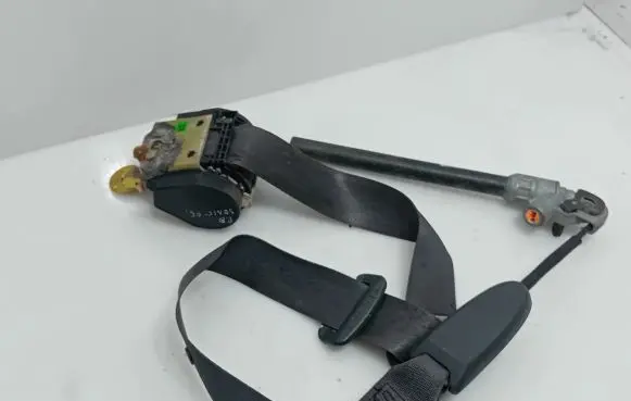 Renault Scenic II - Grand scenic II Front seatbelt B506887