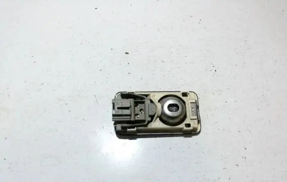Citroen Xsara Front seat light