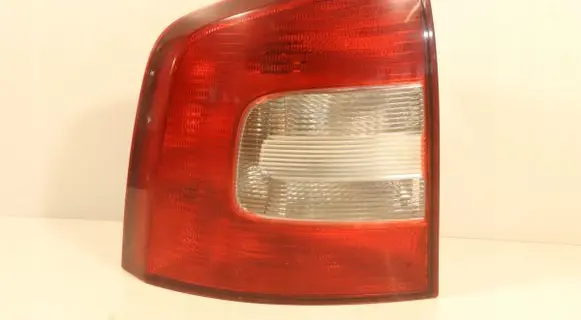 Skoda Octavia Mk2 (1Z) Rear/tail lights 1Z9945095A