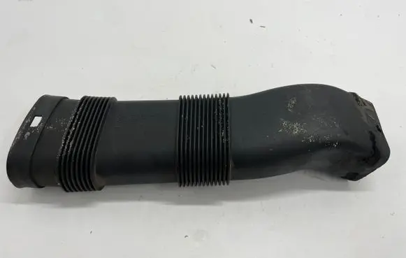 BMW 4 F32 F33 Air intake duct part 8507567