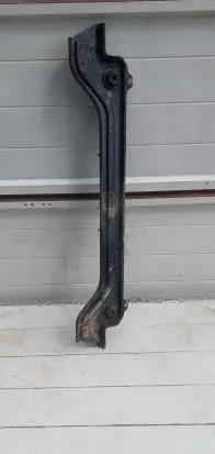 Radiator support slam panel bracket
