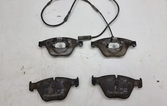 Audi A6 S6 C6 4F Brake pads (front) 