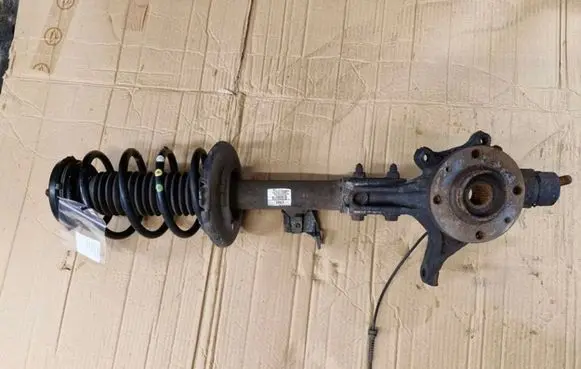 Citroen DS4 Front shock absorber/damper