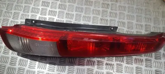 Nissan X-Trail T30 Rear/tail lights B46R