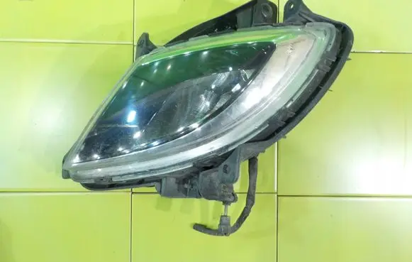 Hyundai ix20 Front fog light LEWY XP135