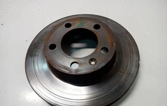 Renault Master IV Front brake disc 17864888855