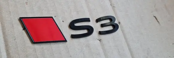 Audi A3 8Y Manufacturers badge/model letters 8Y0853740B A00344300000