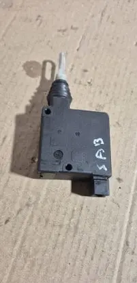 Saab 900 Tailgate boot lock/latch motor 40605370 4733382TG
