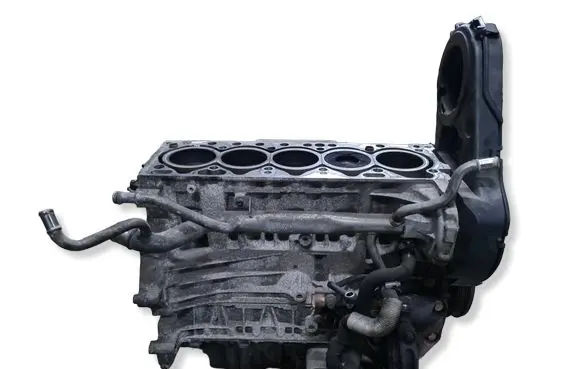Volvo V40 Engine block 09487202 D5204T6