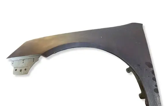 Volkswagen Golf V Fender 951301