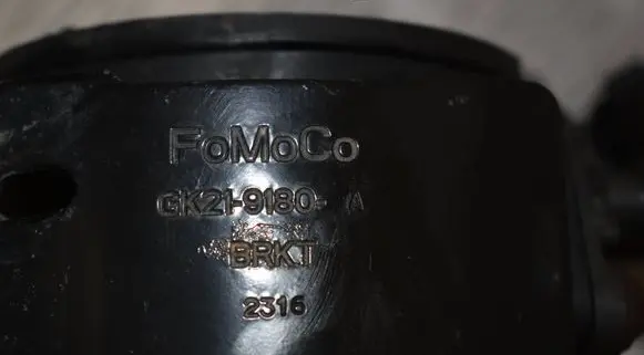 Ford Transit Fuel filter housing 19516583 GK219155AC