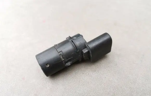 Audi A6 S6 C6 4F Rear parking sensor holder (PDC) 
