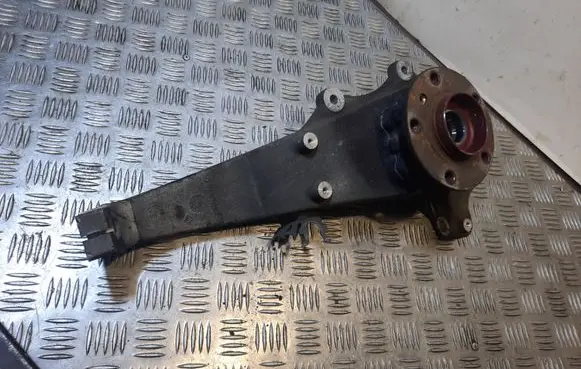 BMW 7 F01 F02 F03 F04 Front wheel hub 6777749 31216777749