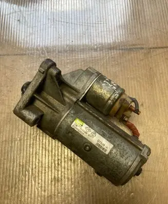 Suzuki Grand Vitara II Starter motor 8200583014 D7R49