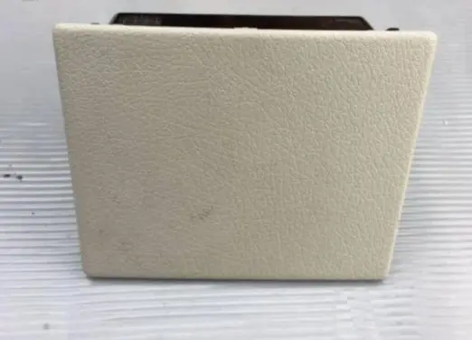 Mercedes-Benz C W203 Car ashtray 2038100330