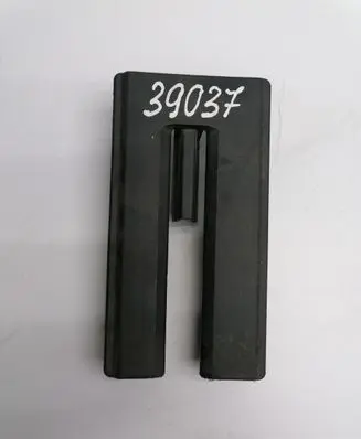 Toyota Corolla Verso E121 Rear seat rail trim cover 721570F020