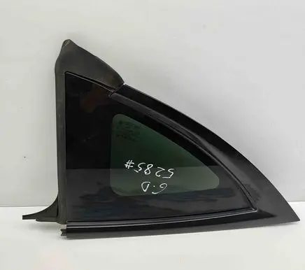 Tesla Model Y Rear side window 160080940E