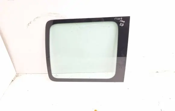 Volkswagen Caddy Rear side window 43R001583 E000231